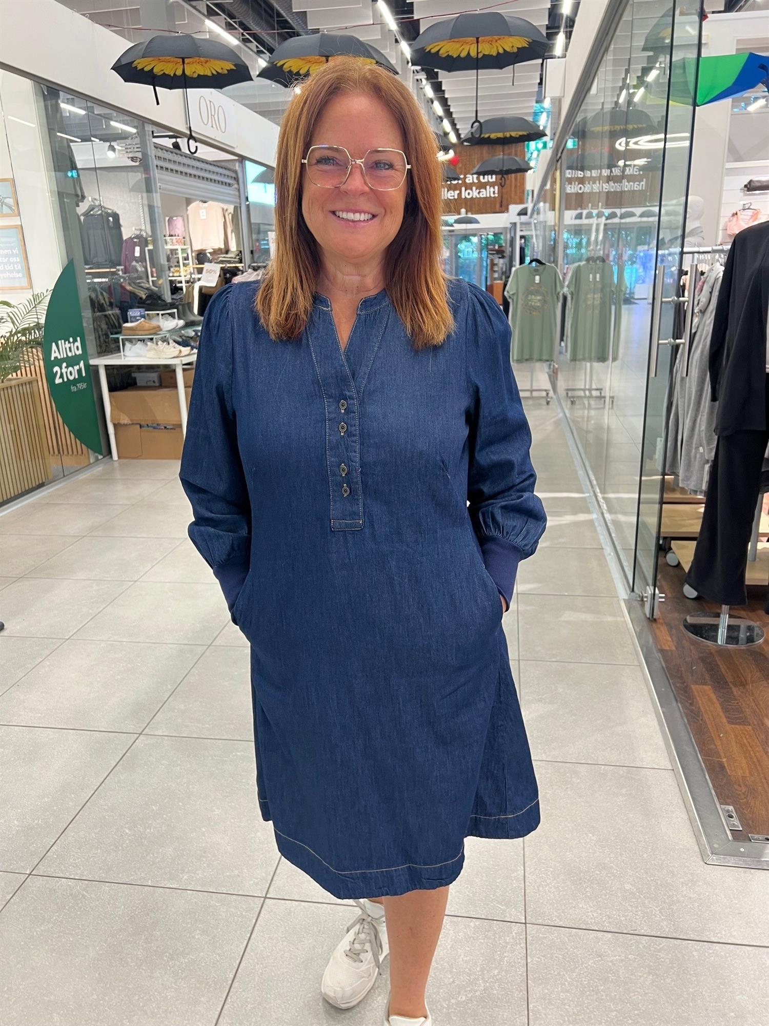 CUhilka Arpa Short dress-rinse wash