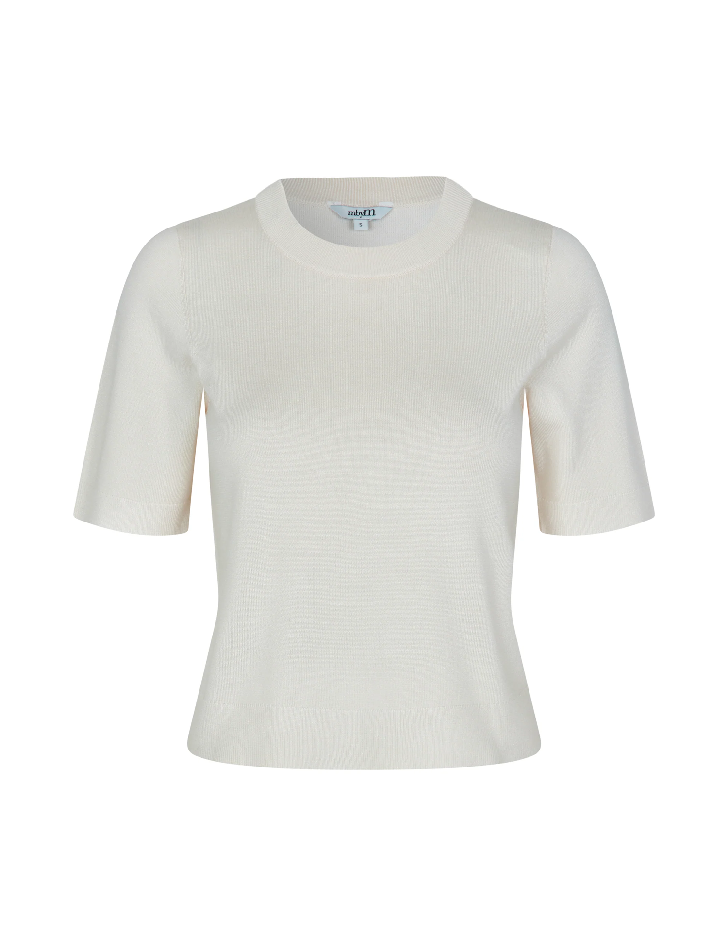 Carla-M-offwhite