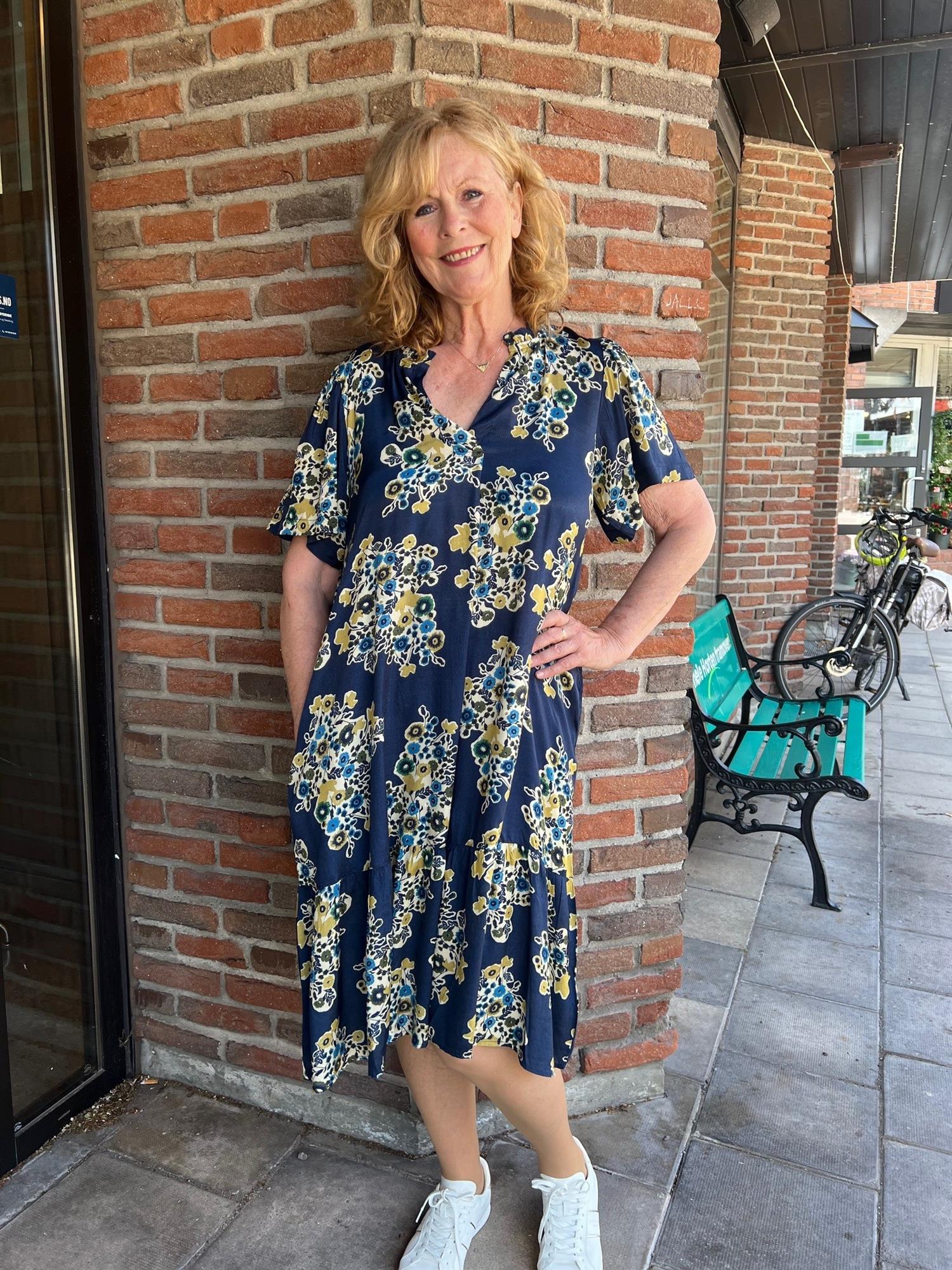 MaNevina-Mood Indigo